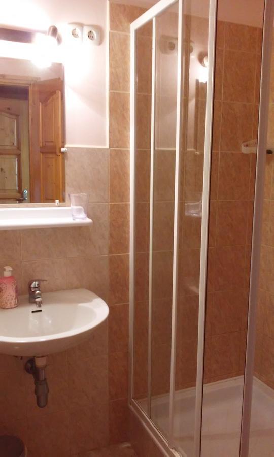 Janosi Vendeghaz Otel Tiszafüred Dış mekan fotoğraf
